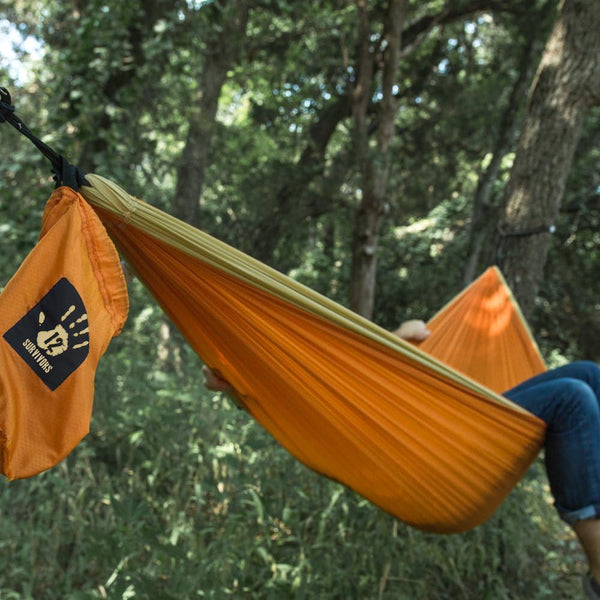 12 Survivors Tree Nook Straps